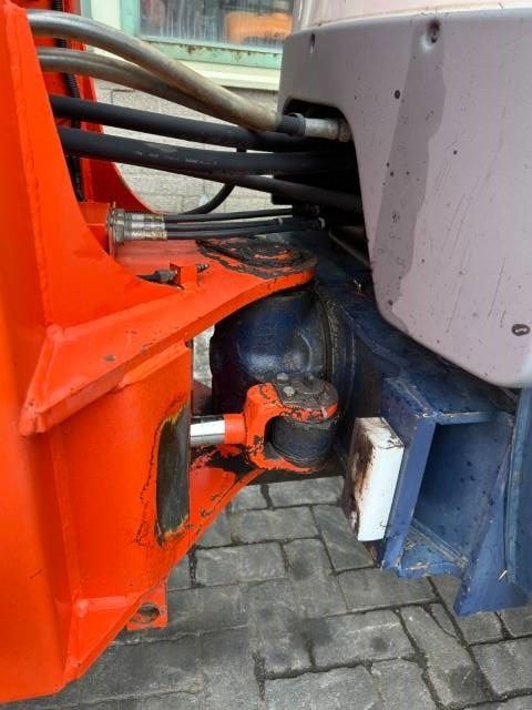 Kubota R 520