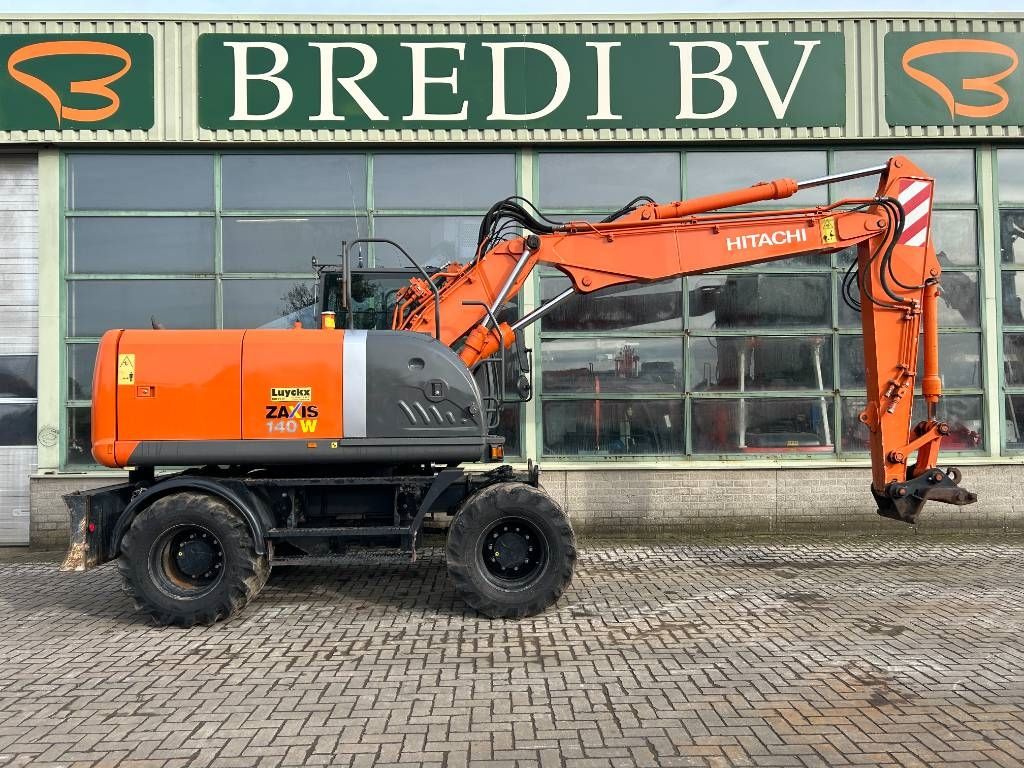 Hitachi ZX 140 W-3