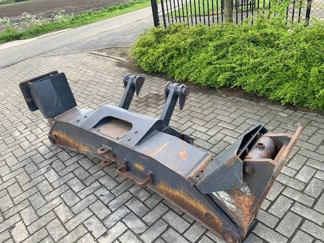 Doosan Outriggers