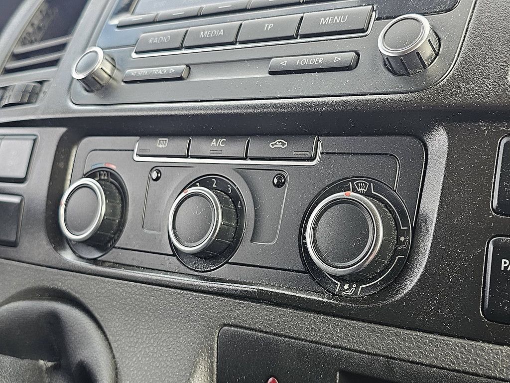 VOLKSWAGEN TRANSPORTER 2.0 TDI l2 dubbel cabine ac!