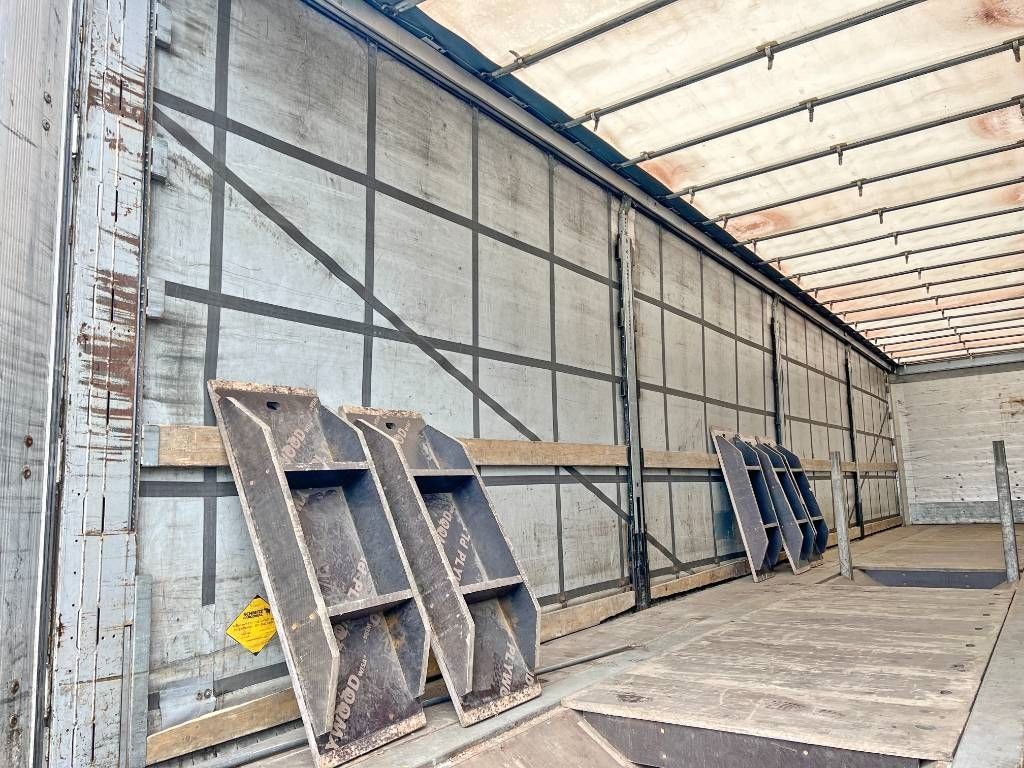 Schmitz Cargobull SCB* - Coil Trailer / 3 Axles