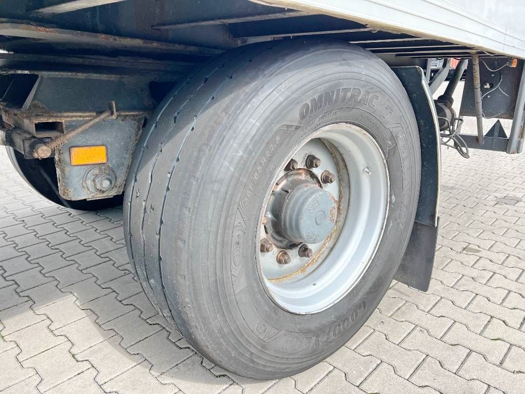 Pacton THD.230 - 2 Axles / Taillift