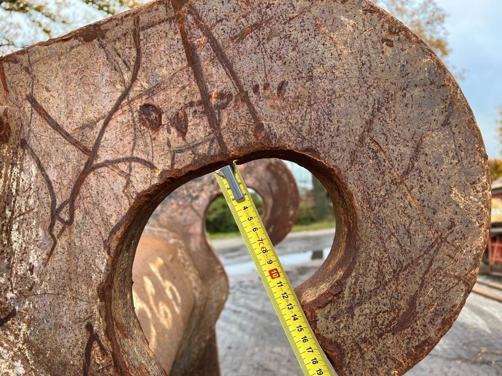 Large Bucket CW70 - CAT 365