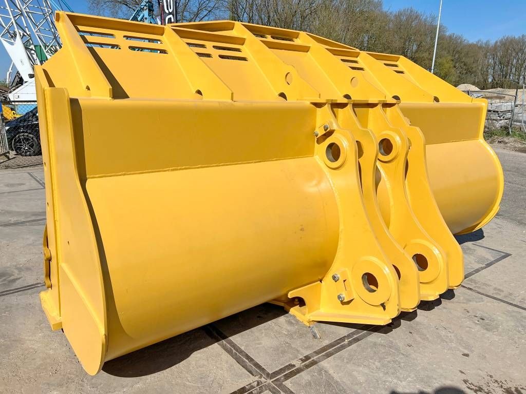CAT 988H Bucket New / Unused Dutch fabrication Hardox