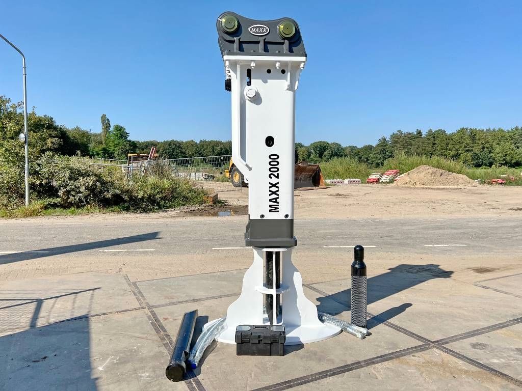 Maxx 2000 hammer / 18-26 ton /hydraulic breaker /