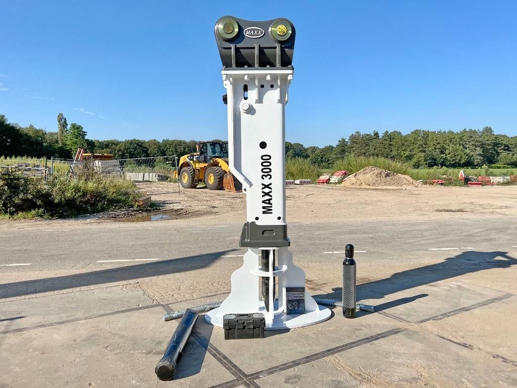 Maxx 3000 hammer / 27-40 Ton / Hydraulic Breaker /