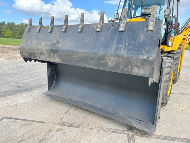 JCB 3DX / 3CX Plus 4WD - 4/1 Bucket / Hammer Lines