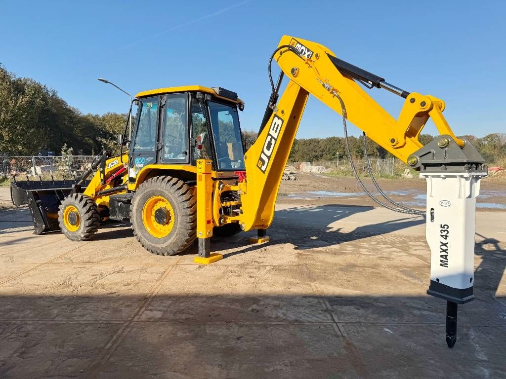 JCB 3DX / 3CX Plus 4WD - 4/1 Bucket + Hammer