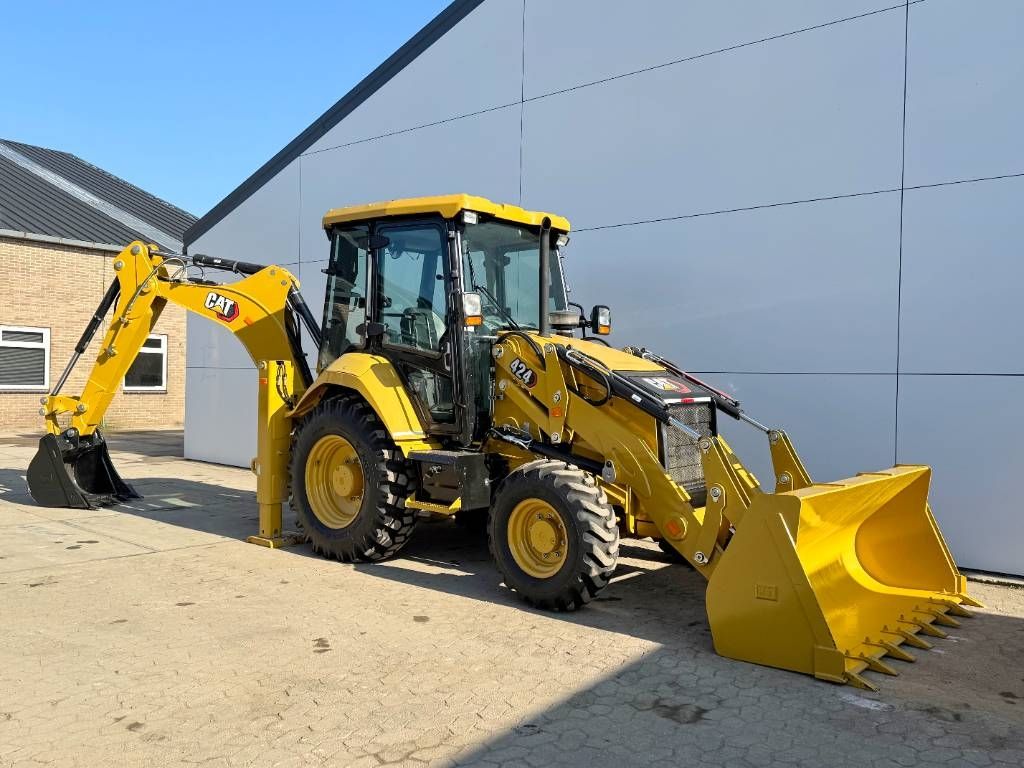 CAT 424 4WD - Hammer Lines / Airco