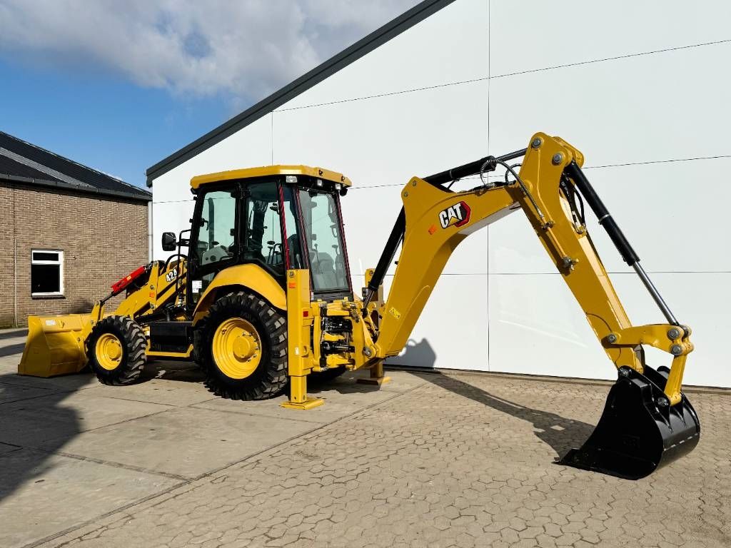 CAT 424 4WD - Hammer Lines / Airco / Side Shift