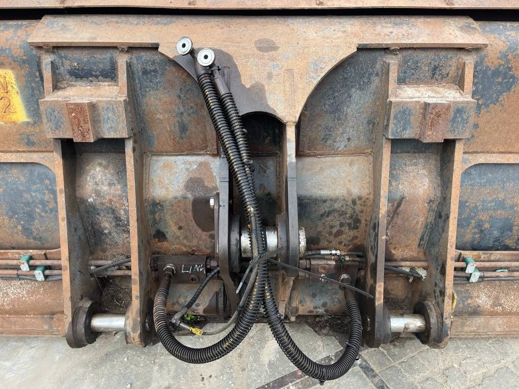 Verachtert High Lift Bucket - CAT 966 / 972