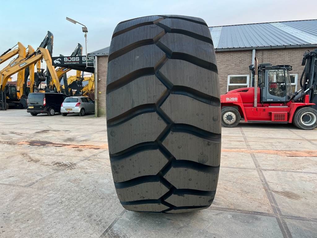 Michelin X Mine D2 45/65R45 Tyre x 2