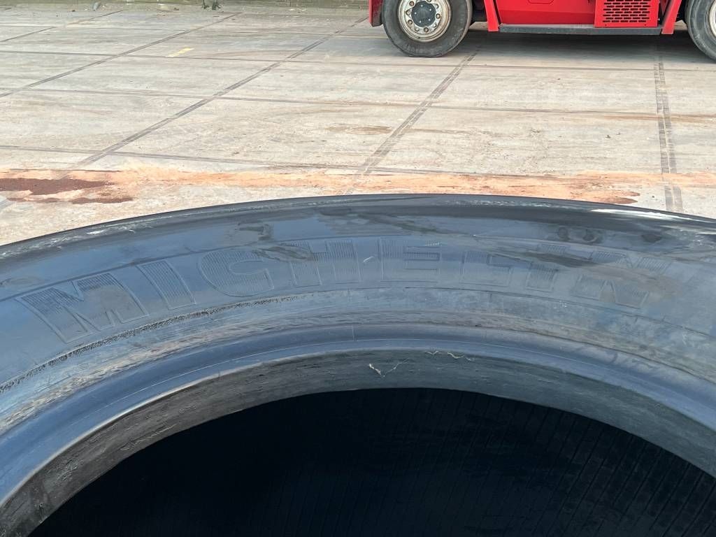 Michelin X Mine D2 45/65R45 Tyre x 2