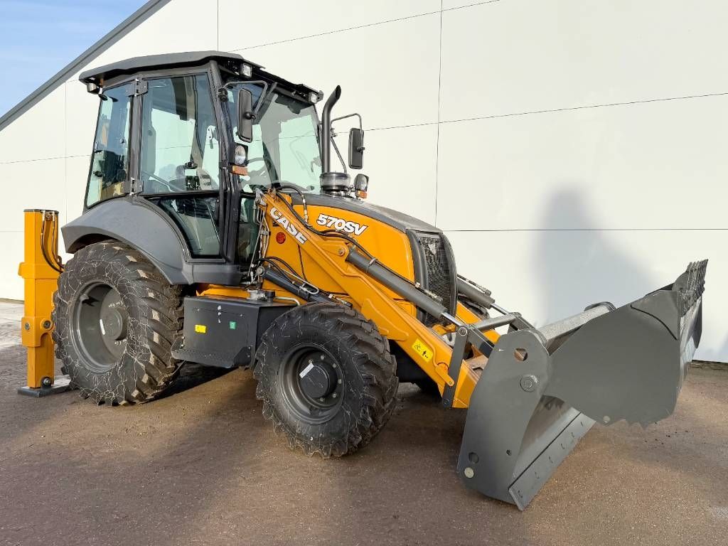 CASE 570SV 4WD - 4/1 Bucket / Telescopic Boom / AC
