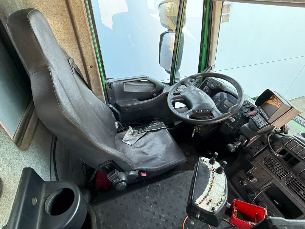 Iveco Trakker 450 EEV - Secmair Serviroute Bitumin
