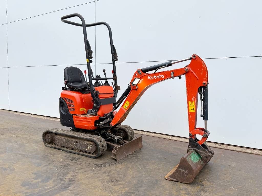 Kubota U10-3 - Hydr. Undercarriage / Hammer Lines