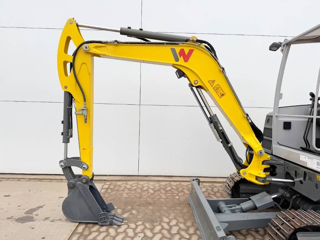 Wacker Neuson EZ36 - New / Unused / Hammer Lines