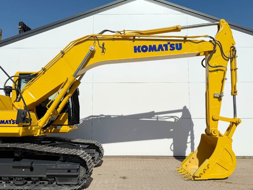 Komatsu PC210LC-10M0 New / Unused / Hammer Lines