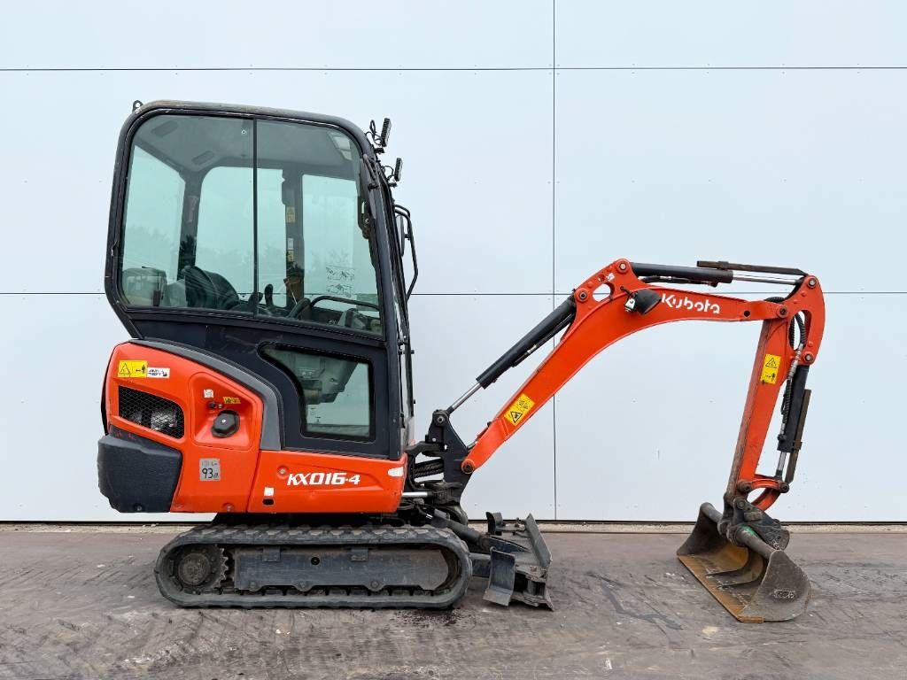 Kubota KX016-4 - Hammer Lines / Quick Coupler