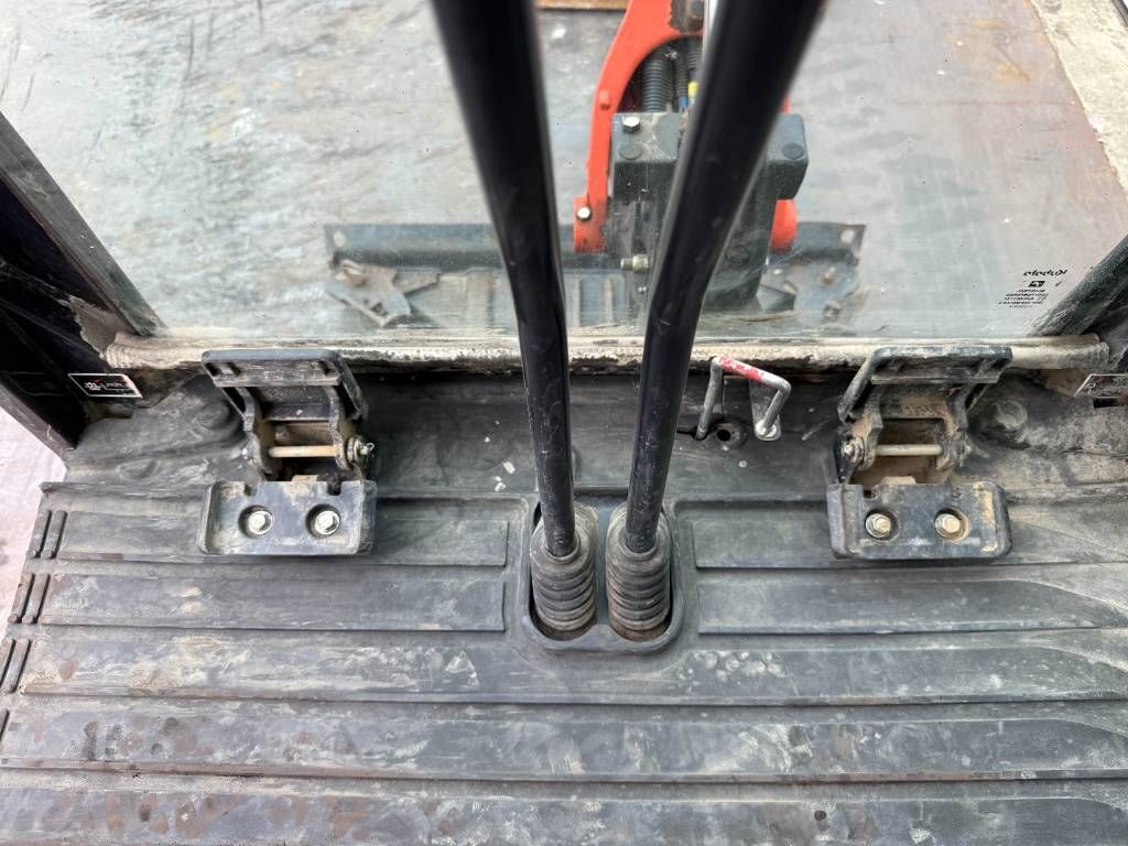Kubota KX016-4 - Hammer Lines / Quick Coupler