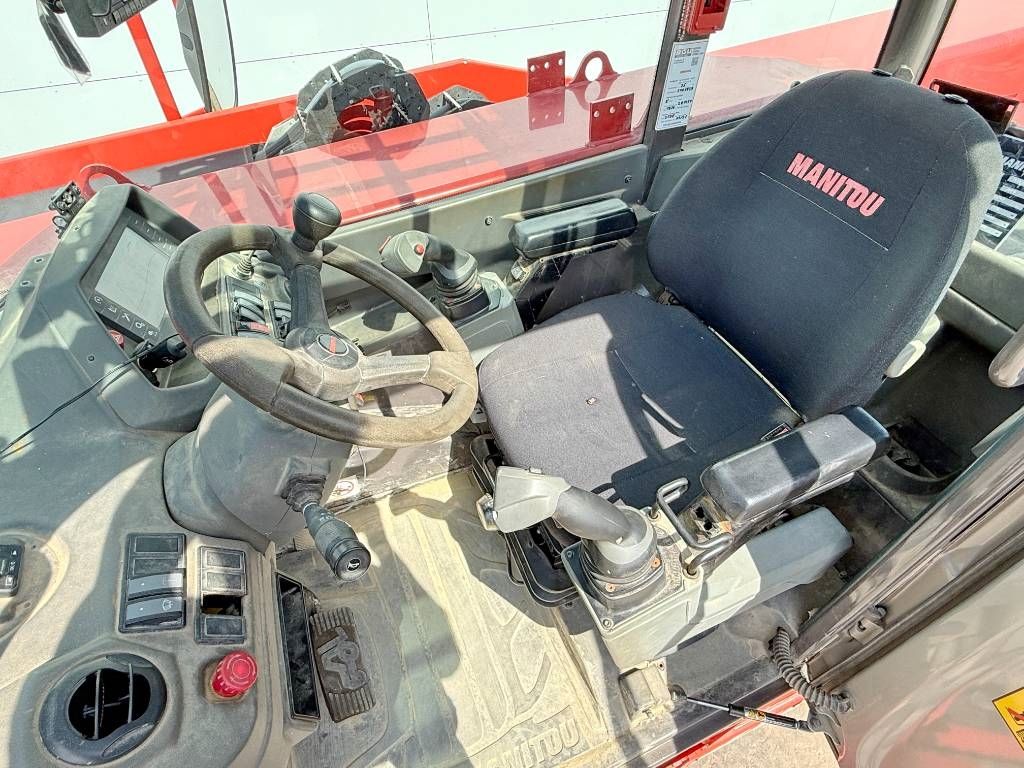 Manitou MRT2250+ - German Machine / Remote Control / 4x4x4