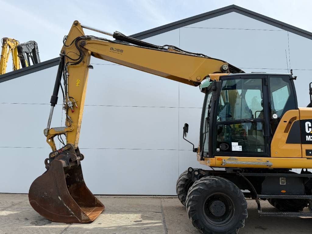 CAT M316F - Quick Coupler / Triple Boom / Auto Lube
