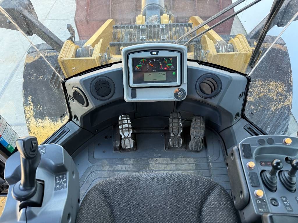 CAT 972M - German Machine / Automatic Greasing