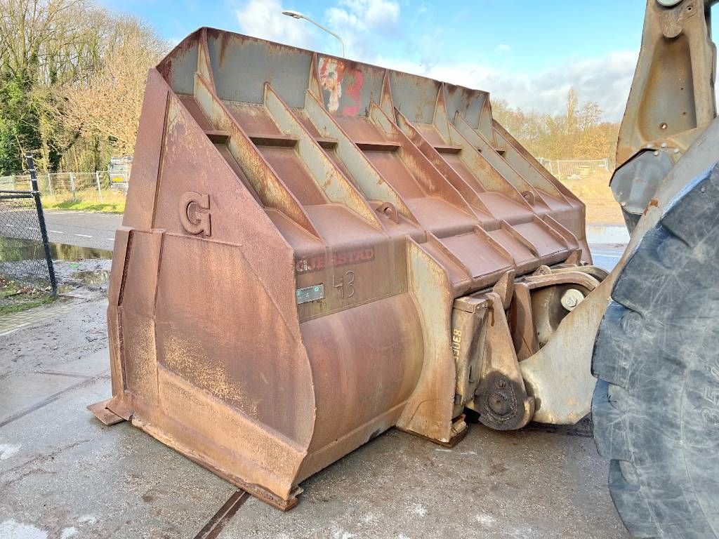 Volvo L350F - Automatic Greasing / CDC Steering