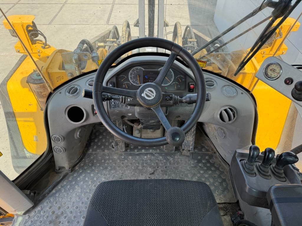 Volvo L220H - German Machine / 3rd Function