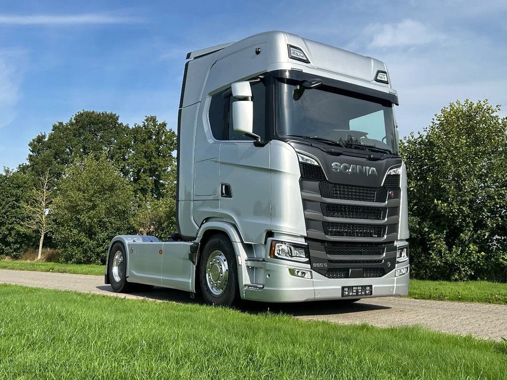 Scania 660S V8 NGS | 4x2 NB | 4 BALON SUSPENSION | RETARDER | FULL-AIR | PTO PREP. | PARK-COOLER |