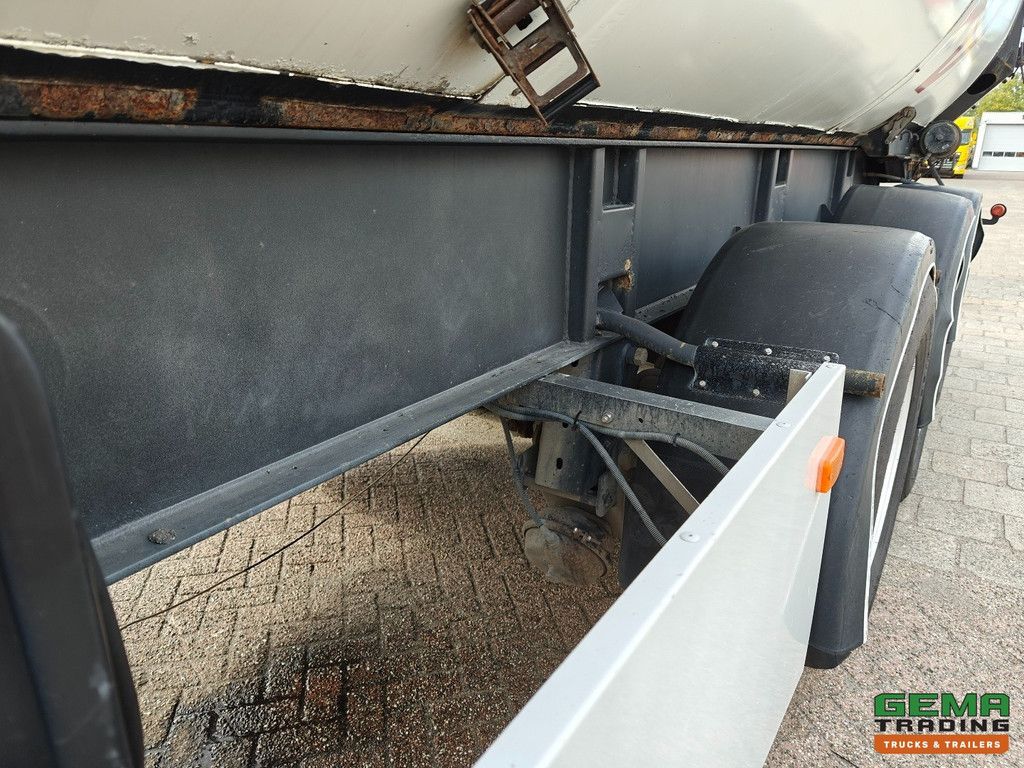 MOL K85F/27Tri/39ST 3-Axle BPW - Tipper 36m³ - Insulated - Lift Axle - Steel/Steel - Alcoa