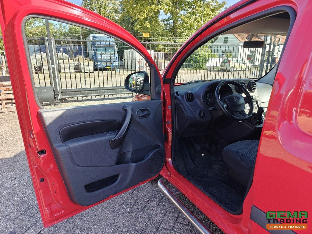 Mercedes-Benz CITAN 108 CDI BlueEFFICIENCY Euro 5L – Klimaanlage – 4-Jahreszeiten-Reifen – Bluetooth-Radio