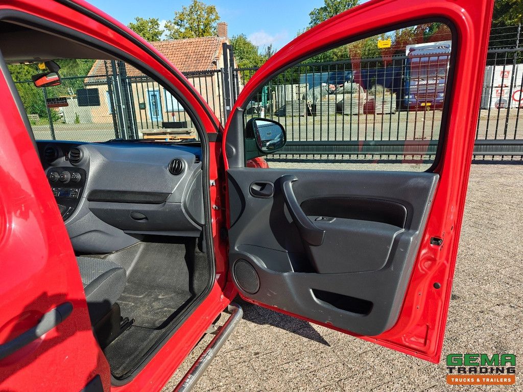 Mercedes-Benz CITAN 108 CDI BlueEFFICIENCY Euro 5L – Klimaanlage – 4-Jahreszeiten-Reifen – Bluetooth-Radio