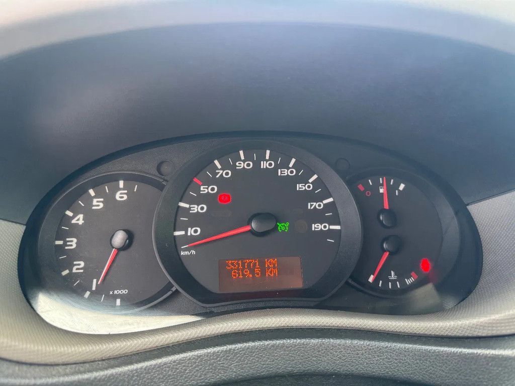 Renault Master **DCI125-AIRCO-L3-TUV03 26**