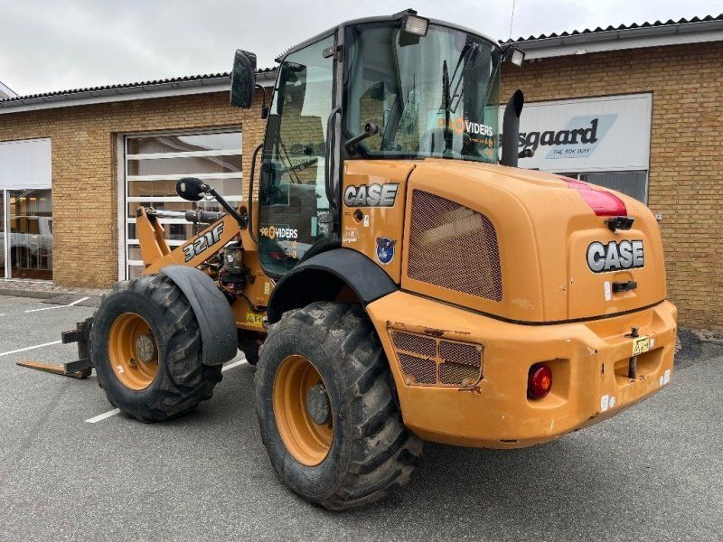 Case IH 321 F