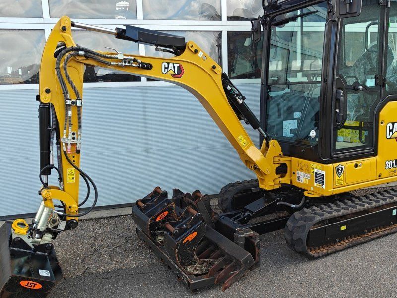 Cat 301.8 SOM NY
