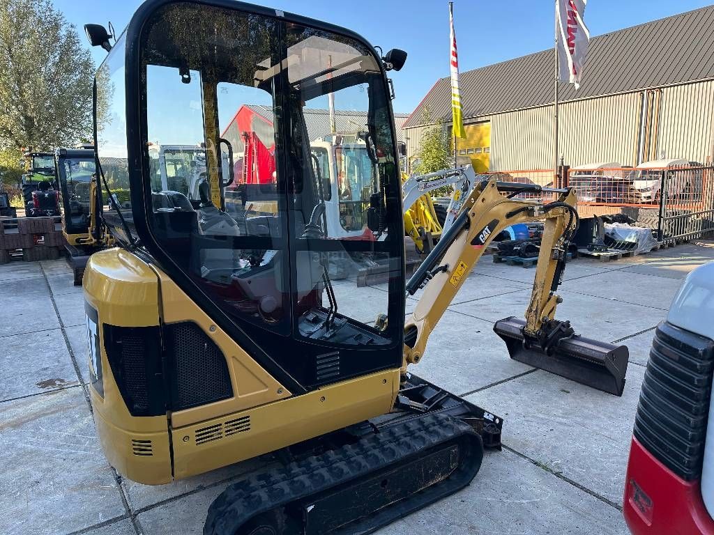 CAT 301.4 C