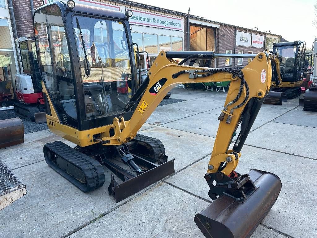 CAT 301.4 C