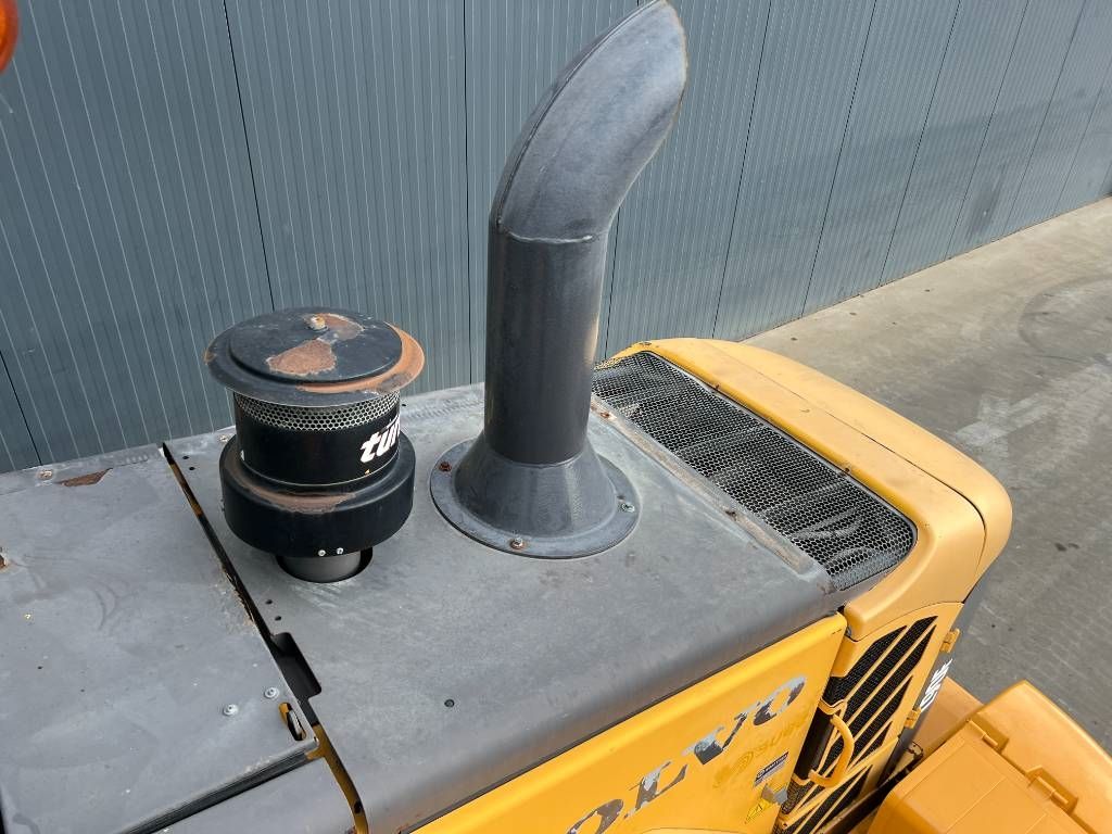 Volvo L90F