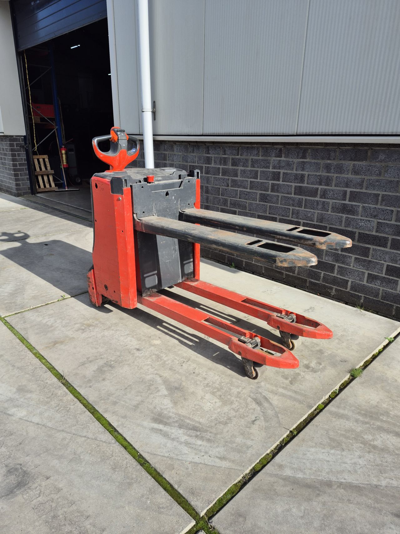 Linde T16L 288 uur bj 2016