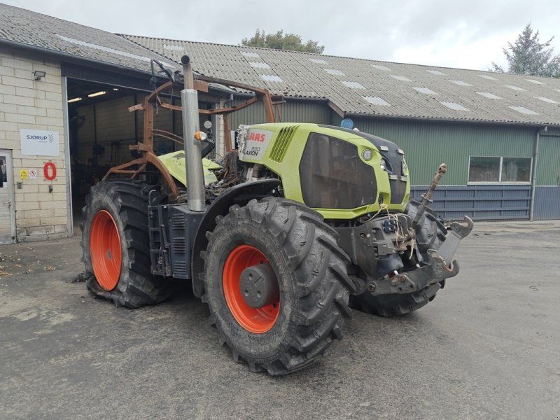 Claas Axion 830