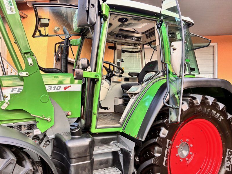 Fendt 310 Vario mit Frontlader, FH, FZ, DL, Klimaanlage