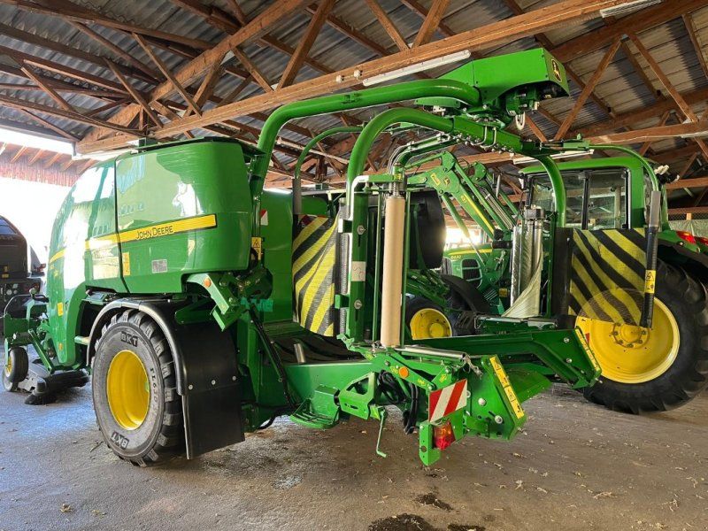 John Deere C441R