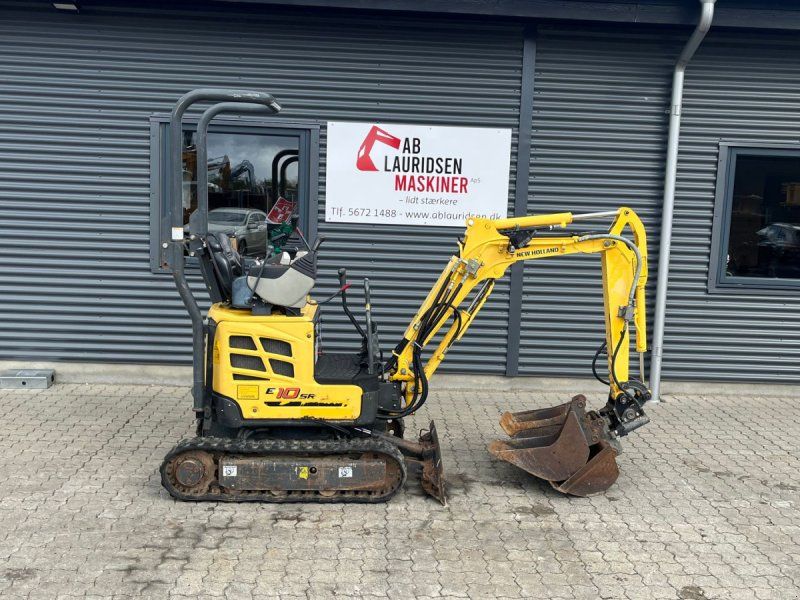New Holland E10SR Tiltman og 3 skovle