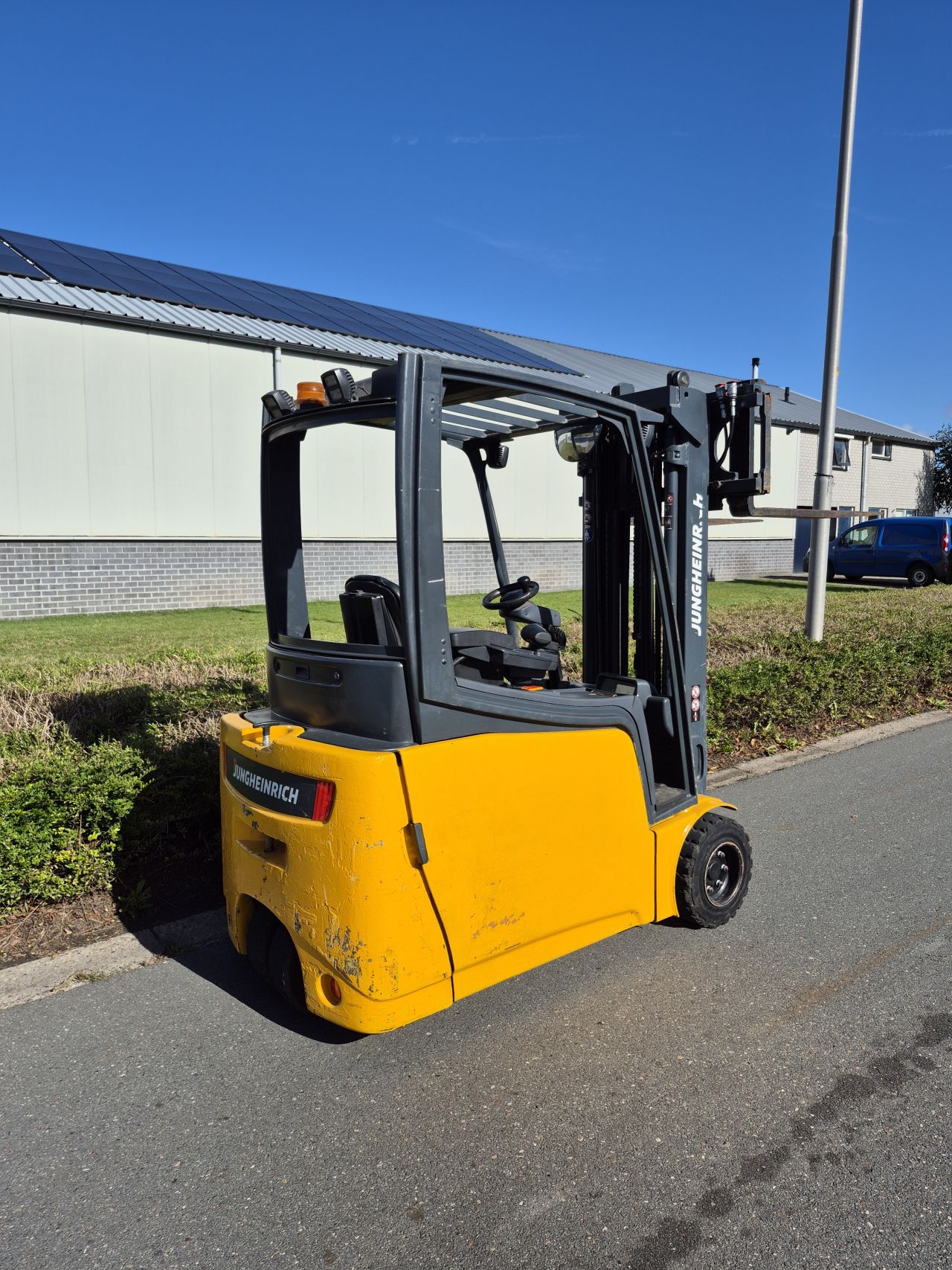 Jungheinrich EFG 218 triplex sideshift 4e functie bj 2014