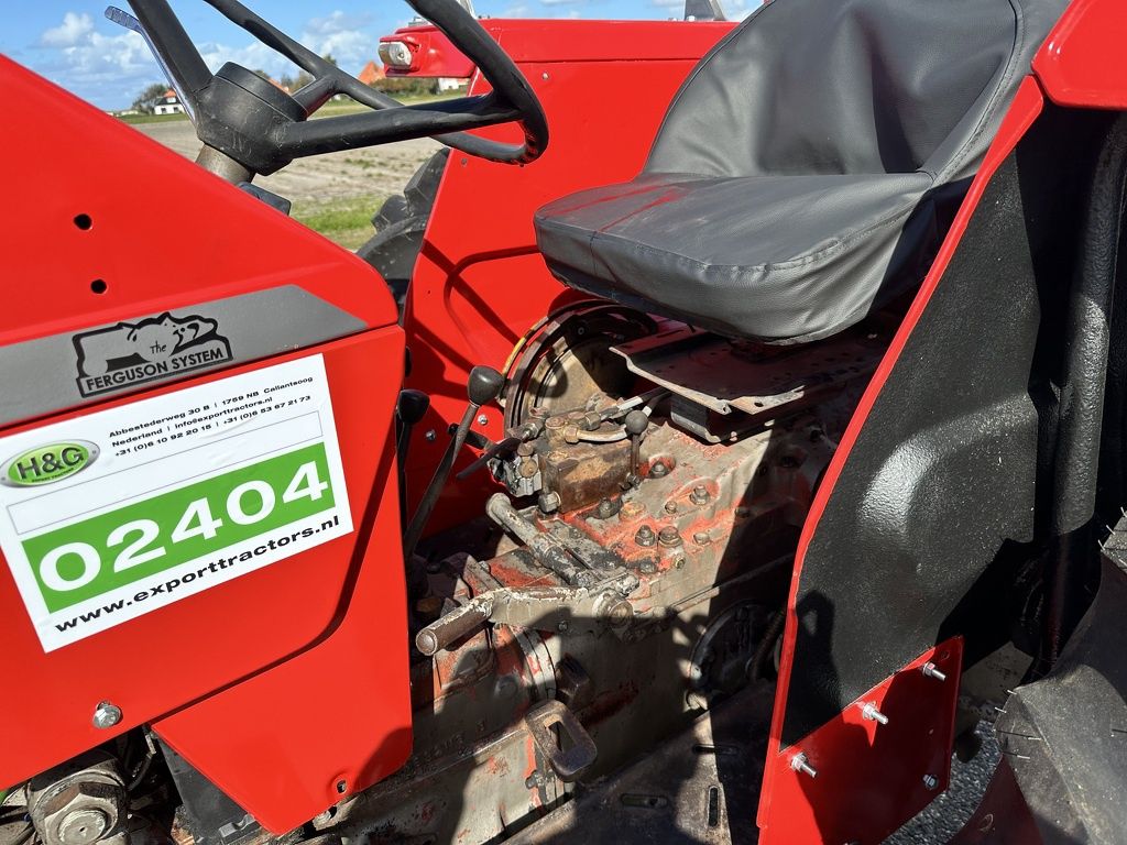 Massey-Ferguson 165