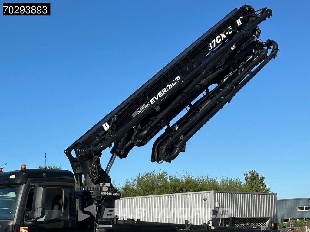 Mercedes Arocs Arocs 2840 6X4 NEW! Everdigm 37CX-5 concrete pump Steel Suspension Automatic Euro 6