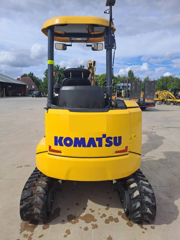 Komatsu PC33E-6