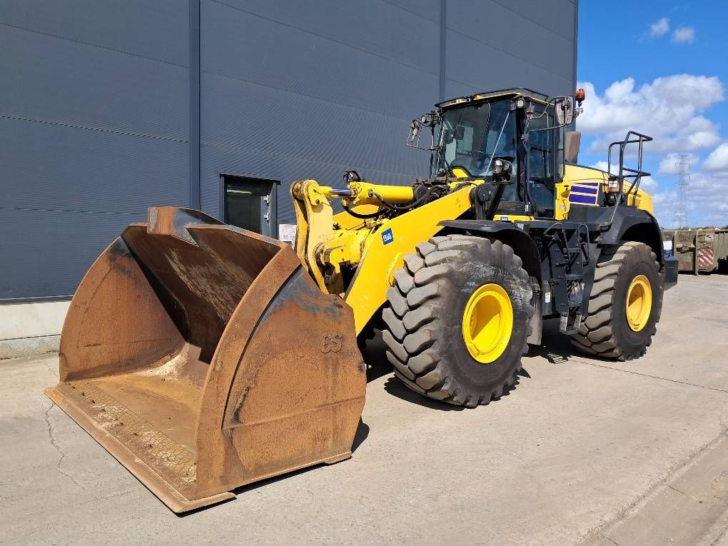 Komatsu WA475-10E0