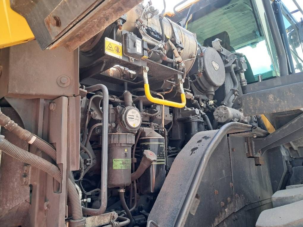 Komatsu WA475-10E0